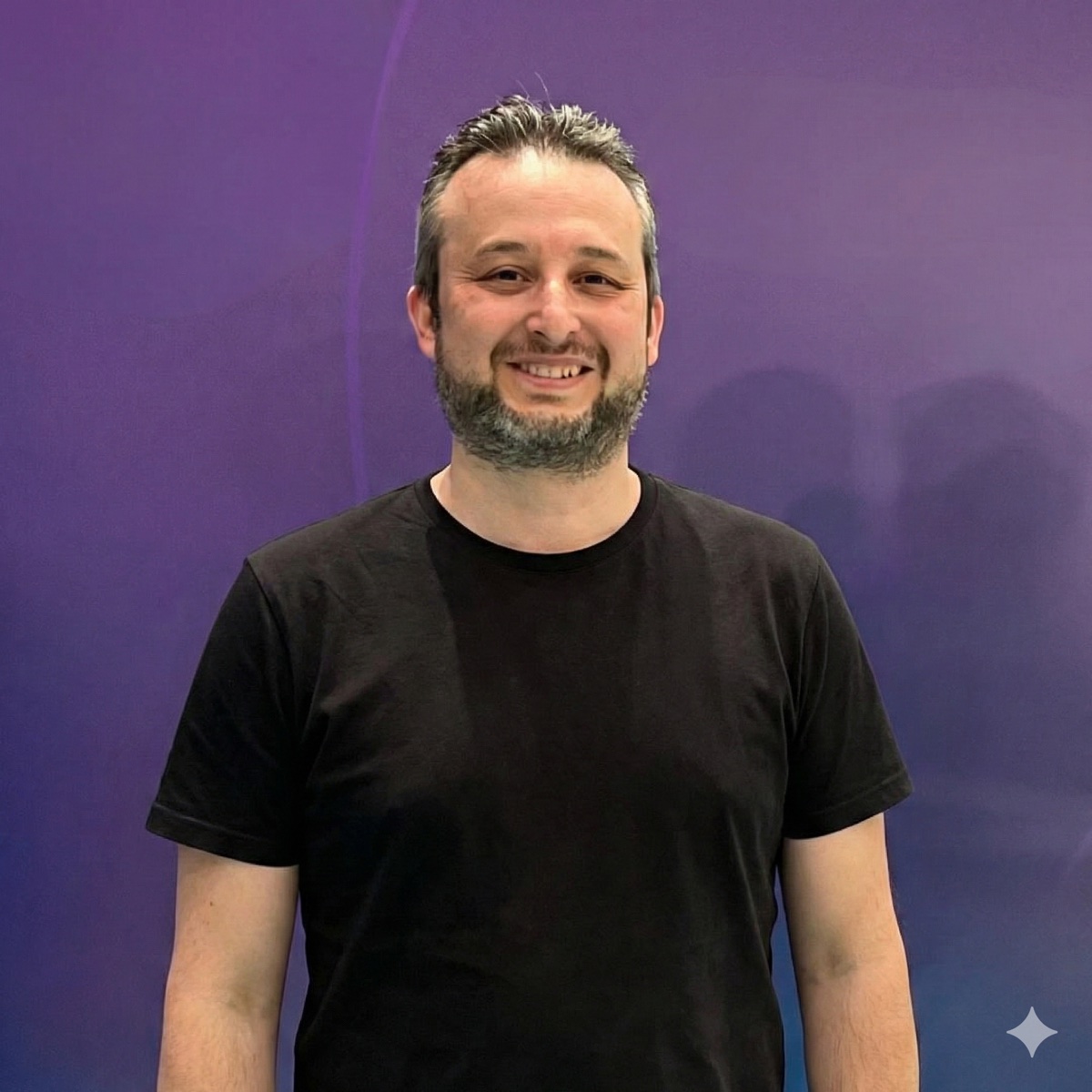 Osman Balaban, freelance grafik tasarımcı